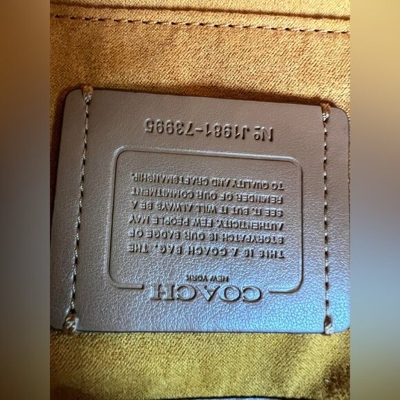 Coach Tabby Shoulder Bag 26 in white - Picture 8 of 9